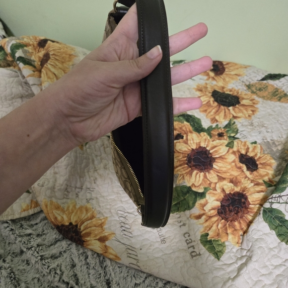 Coach Brown Signature Shoulder Bag - Picture 7 of 9